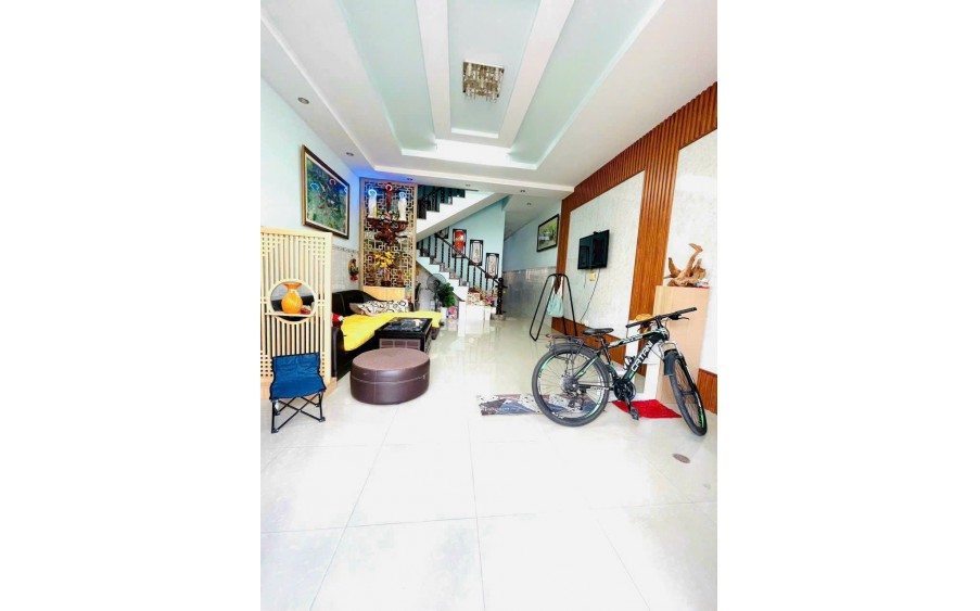 Bán nhà lầu đẹp KDC Tân Phong, đường nhựa thông bàn cờ chỉ 3tỷ9