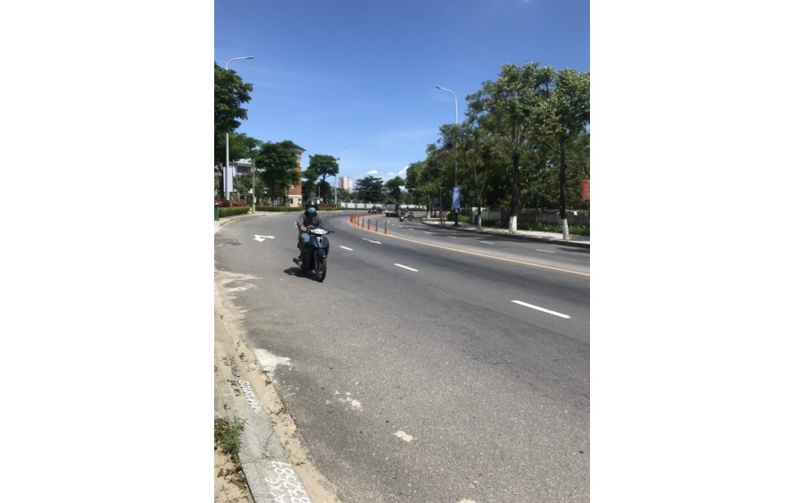 BÁN ĐẤT ĐƯỜNG HÀ THỊ THÂN GẦN SÔNG HÀN ĐÀ NẴNG 155M MT 8M GIÁ 12.3 TỶ