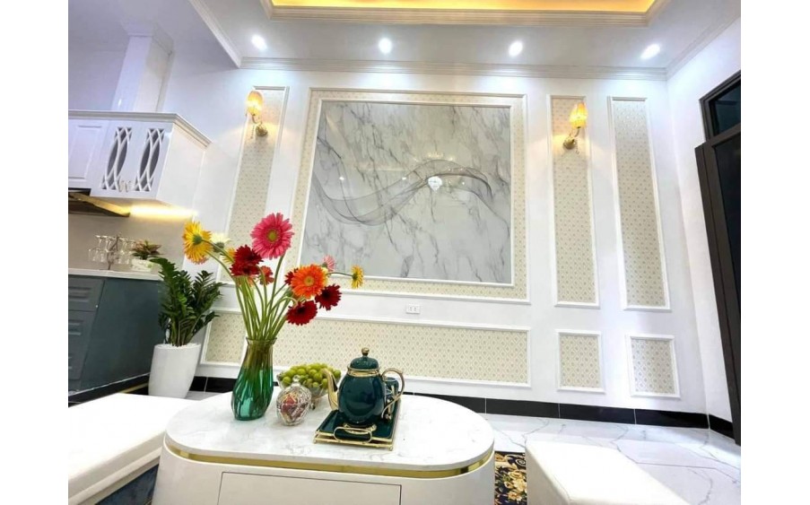 Cho thuê gấp lâu dài, giá rẻ căn hộ cao cấp khép kín ful đồ 50m, 8.6 tr/th Trích Sài, Tây hồ.