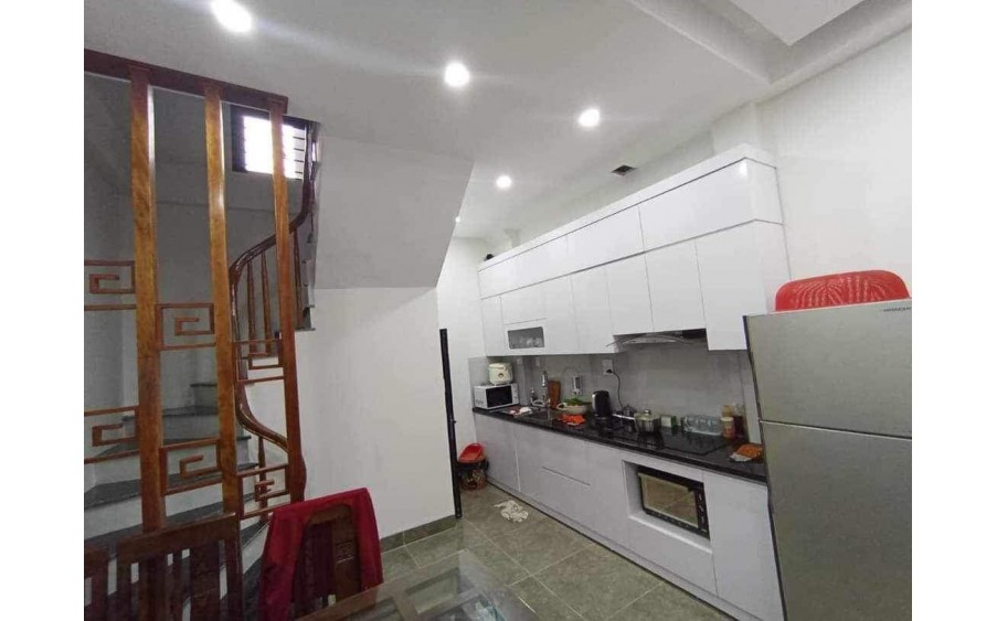 DÂN XÂY VIỆT HƯNG-NHÀ MỚI ĐẸP 45m,MT 4m, nhỉnh 3.5 tỷ,NGÕ NÔNG THOÁNG