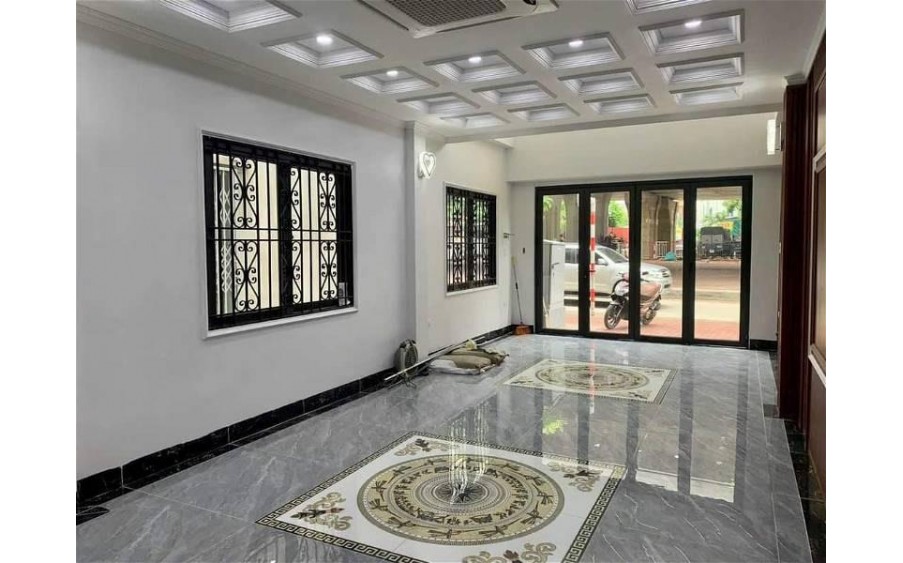 Đàm Quang Trung 45m,5 tầng,mt 4,6m, nhỉnh 5tỷ,Ngõ rộng Lô góc,ôtô đỗ cửa,gara