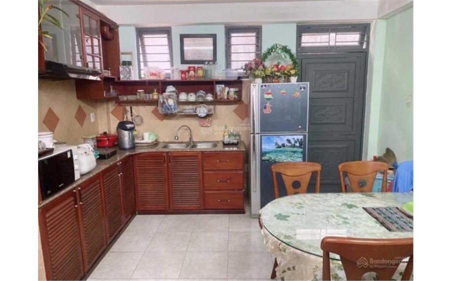 Trực tiếp chính chủ 3 mặt tiền 3 tầng mặt tiền đường Nguyễn Hữu Thọ 9 tỷ 8
