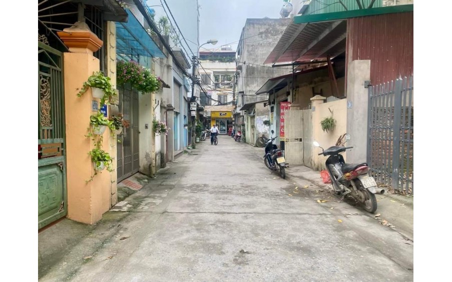 BÁN ĐẤT ĐƯỜNG THỤY PHƯƠNG - BẮC TỪ LIÊM - DT65M2- MT4,5M - GIÁ 5 TỶ - ĐƯỜNG Ô TÔ TRÁN