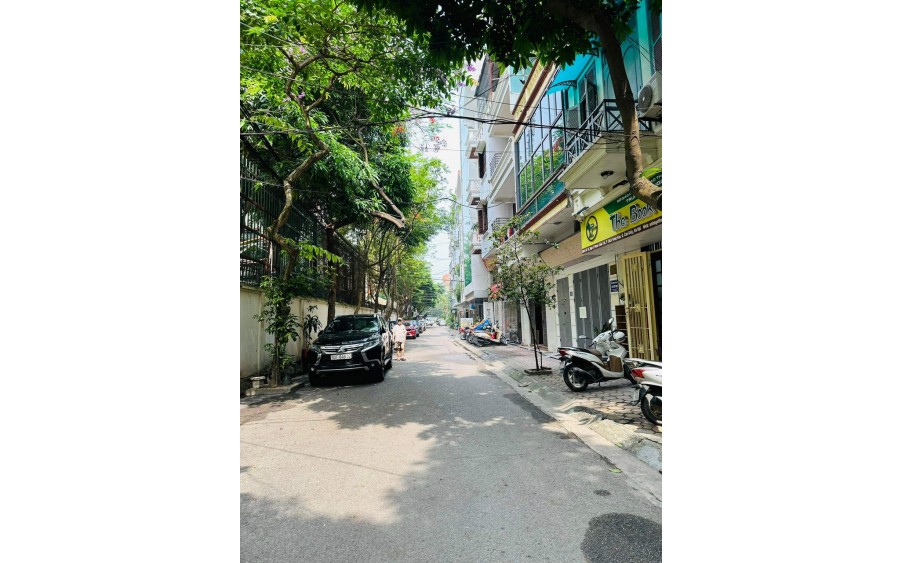 VIP!! Nhà phố VIP Vương Thừa Vũ Gara ô tô, kinh doanh. 93m* 4 tầng giá 22 tỷ.