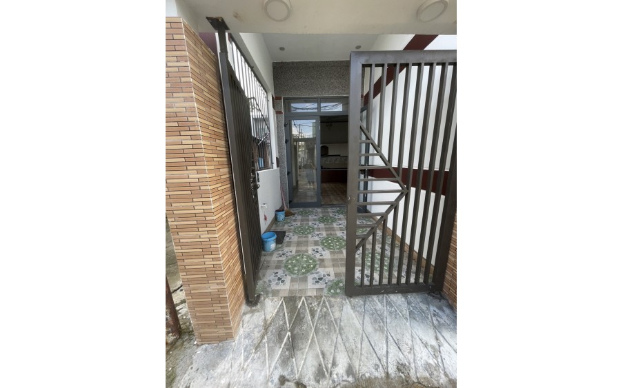 CẦN BÁN NHÀ ĐƯỜNG TÔN ĐỨC THẮNG - LIÊN CHIỂU - NHÀ MỚI - VỊ TRÍ ĐẸP - FULL NỘI THẤT - Ở NGAY - LÔ GÓC - Ô TÔ QUAY ĐẦU.