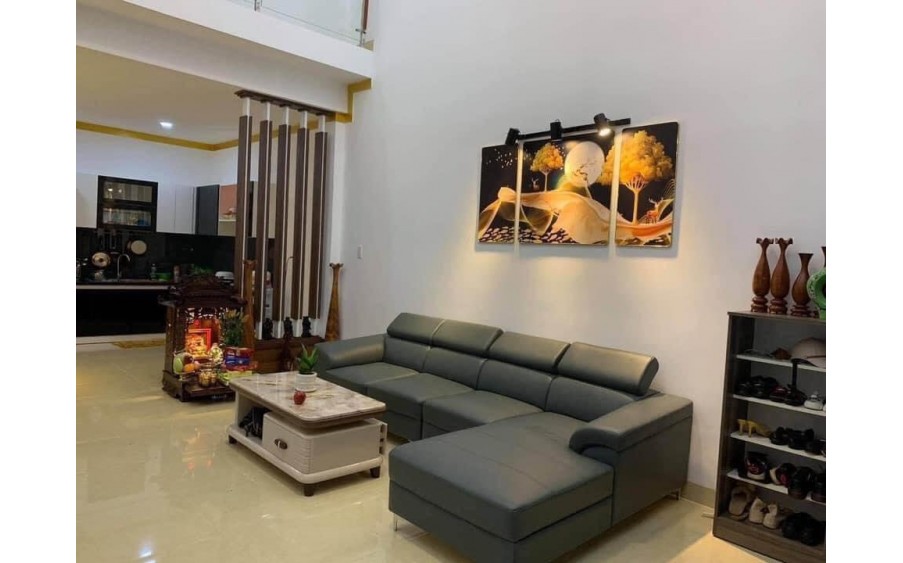 Kẹt bank bán gấp nhà tâm huyết  nhà ngang 5 m hẻm xe hơi thông 4 đường  – đường  Vĩnh Viễn  quận 10– giá dưới 9,5 tỷ  - dt 60m2