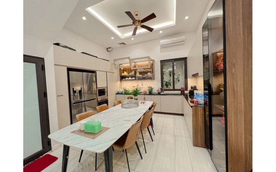 BÁN NHÀ SIÊU ĐẸP TRÂN CUNG, CẦU GIẤY, 10M Ô TÔ TRÁNH, LÔ GÓC, GIẾNG TRỜI, 70M2, 11.5 TỶ