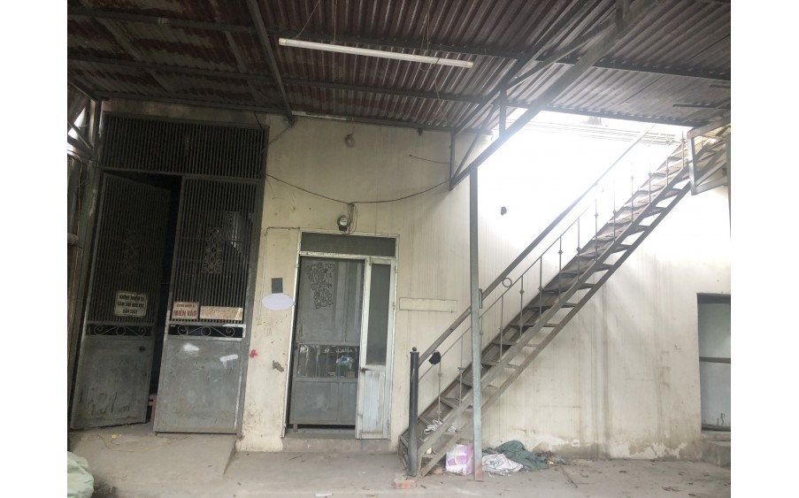 Cho thuê kho xưởng tại Nguyễn Khoái, 400m2, oto vào vô tư