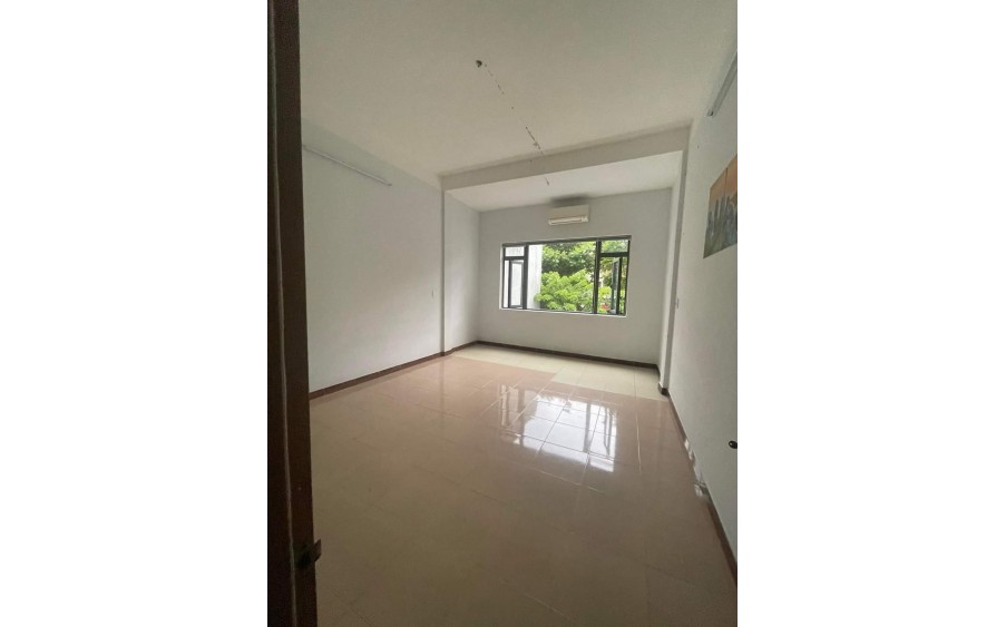 CHO THUÊ NHÀ MẶT TIỀN DƯƠNG TỰ MINH . KHU DU LỊCH GẦN BIỂN