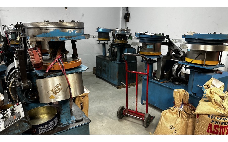 Chính chủ cần Sang nhượng doanh nghiệp và nhà xưởng sản xuất đinh Rive và dây chuyền sản xuất máy móc, dữ liệu và hệ thống khách hàng.
