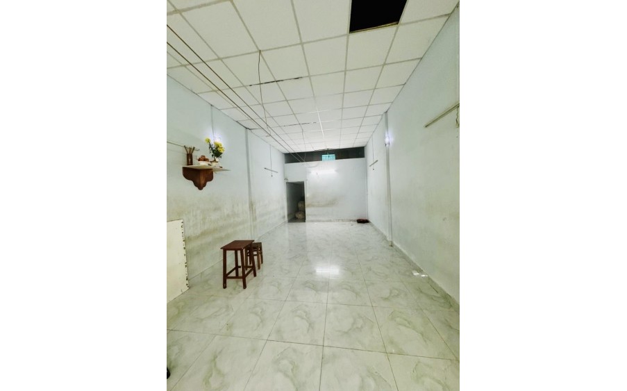 GẦN CHỢ TÂN HƯƠNG - HXH TRÁNH THÔNG - CÁCH MẶT TIỀN 3 CĂN - 80M(4,2X19) 2 TẦNG CHỈ 8 TỶ