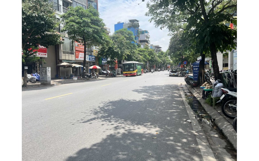 bán nhà mặt phố Thanh Nhàn, 1 mặt ngõ, 115m x 8 tầng, thang máy, vỉa hè 7m, kinh doanh văn phòng