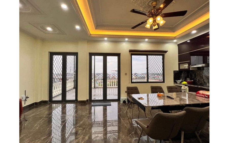 Liền kề Siêu vip Tây Hồ, Phố Xuân La, 87m x 5 tầng x Mt 5m. Giá 27 tỷ.