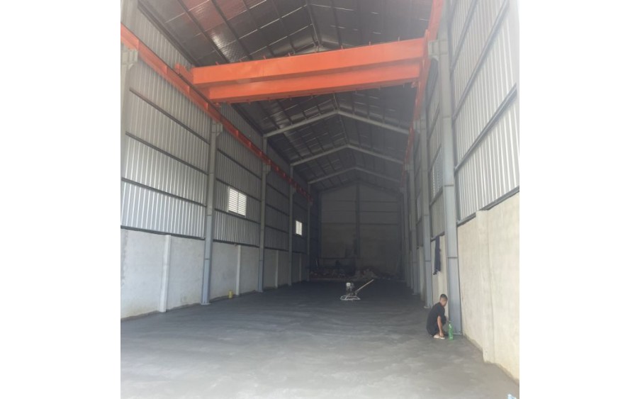 Cho thuê nhà xưởng diện tích 360m2 ngang 10m dài 36m Địa chỉ: Xuân Mai - Chương Mỹ