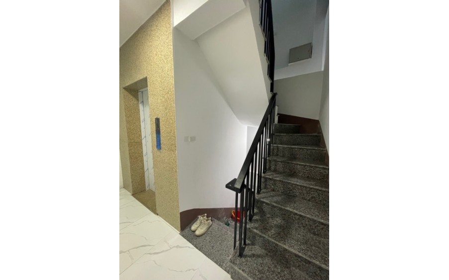(Hot) CHDV xây mới 54m2 x 9 tầng x 15 phòng ngõ 14 Mễ Trì Hạ - Ô tô đỗ cửa. Dòng tiền 900 triệu/năm