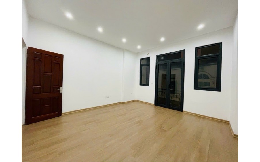 CHÍNH CHỦ BÁN NHÀ TRUNG TÂM HỒ TÙNG MẬU- NHÀ ĐẸP- SỔ ĐẸP