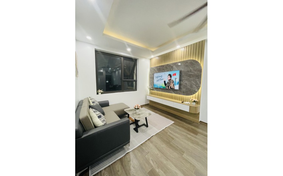 căn hộ CC 55 mét 2 ngủ giá 2ty580tr sổ đỏ mới ở luôn @home 987 tam trinh
