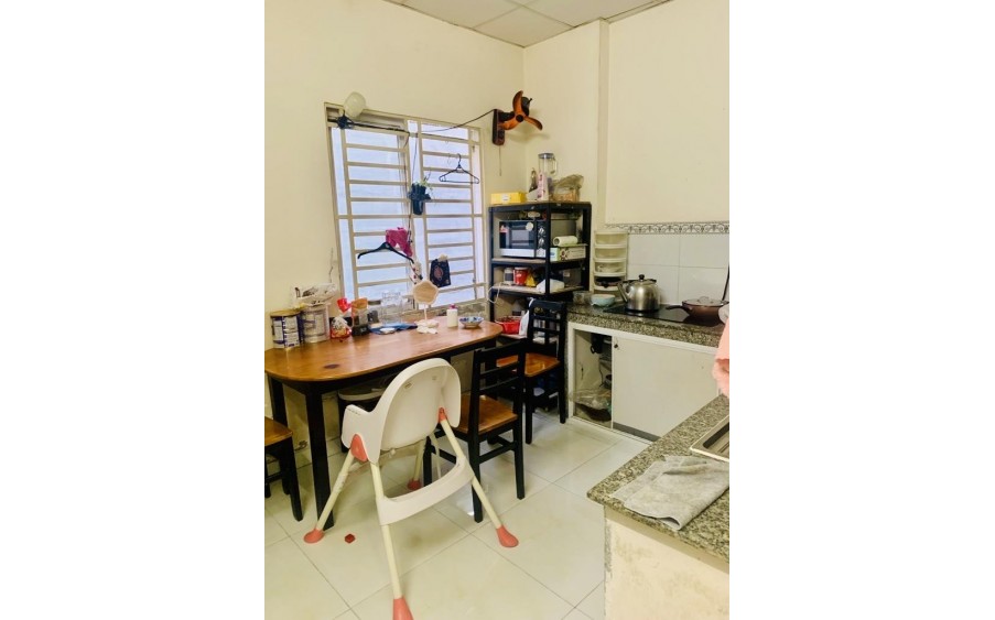 BỜ BAO TÂN THẮNG - SÁT MẶT TIỀN - HẺM XE HƠI NGỦ NHÀ - 60M 4 TẦNG - 4 PN NHỈNH 7 TỶ XÍU