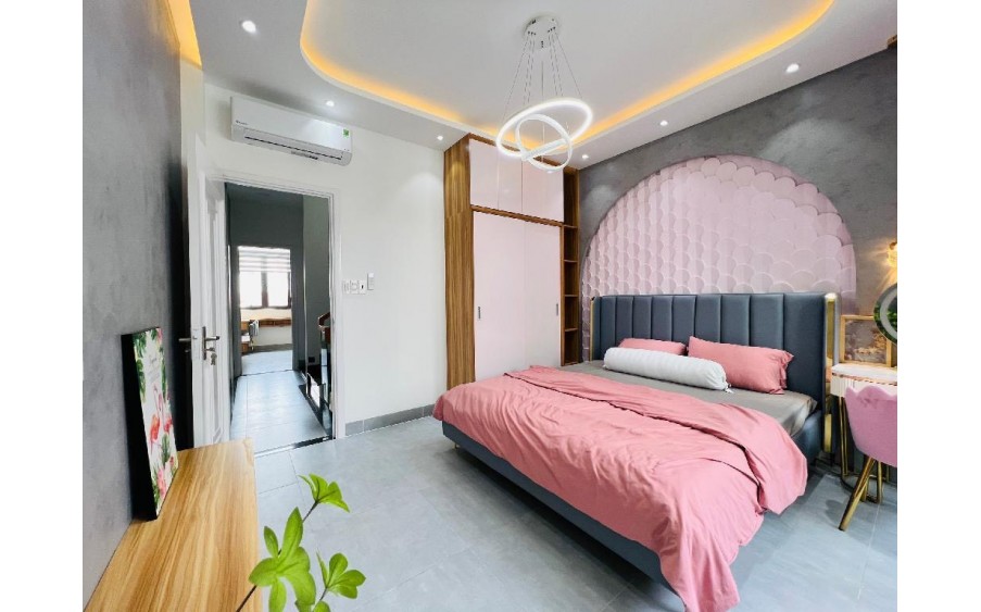 BÁN NHÀ ĐẸP  2 MẶT TIỀN  NGAY EMART PHAN HUY ÍCH, 5 TÀNG, 7 tỷ 7  Thương Lượng