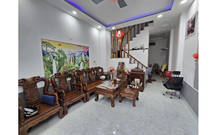 Ngộp bank, 3TY hơn, HXH, Nhà 4 tầng kiêng cố, 4PN, DTS 201m2, Tân Phú Thủ Đức