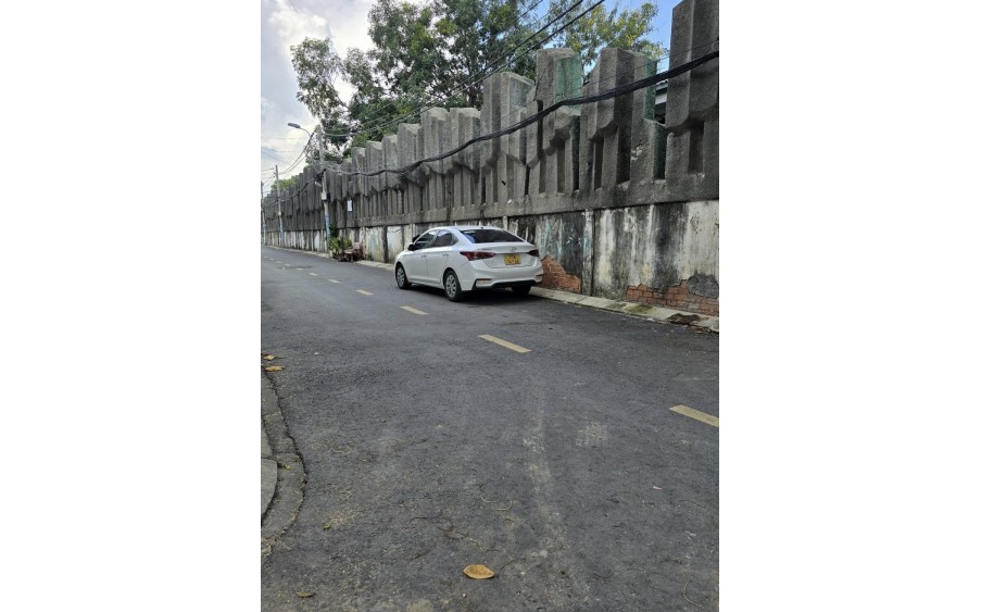 Ngộp bank, 3TY hơn, HXH, Nhà 4 tầng kiêng cố, 4PN, DTS 201m2, Tân Phú Thủ Đức