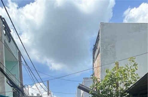 Bán Nhà 2 Tầng, 70m2, Ngay Ngã 4 Xã, Hương Lộ 2, Bình Tân, Giá 2.x Tỷ
