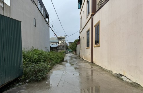 Bán gấp mảnh đất tổ 10, Quang Minh, Mê Linh, HN, 72m, giá 1,97 tỷ.