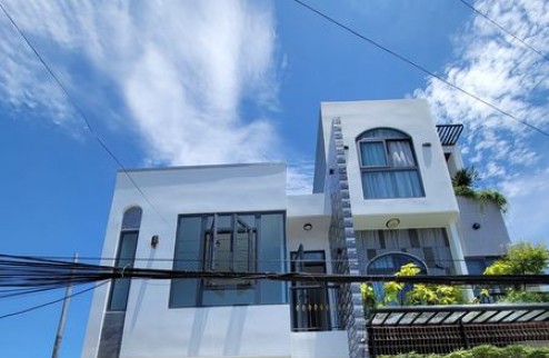 Bán 2 tầng 2 mê kiệt Ô Tô Hoàng Văn Thái , Liên Chiểu, Đà Nẵng