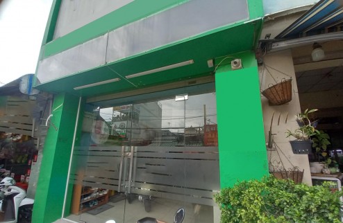 Bán nhà MT Đ. số 11 TD, 128m2, 2 lầu, dài 32m, Đ. 8m, 432tr/n giá chỉ 9.x tỷ