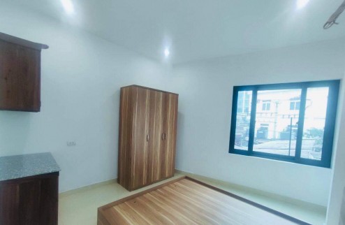 Bán Chung cư mini Lê Quang Đạo, 40m x 6 tầng, ngõ nông, gần ô tô, 6.5 tỷ
