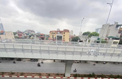 Bán Đất Tặng Nhà, Mặt Phố Minh khai, Quận Hai Bà Trưng, 241M x 4T, Mt 9.5M. Giá 64.5 tỷ.