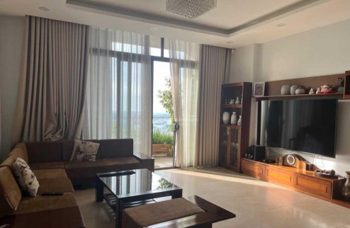 Hiếm! 137m2 căn 3PN2WC Học Viện Quốc Phòng tháp Đông - slot ô tô giá 7.6 tỷ