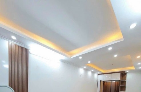 Bán nhà riêng Nhân Chính Cự Lộc Thanh Xuân  35mx5T ngõ thông gần phố ở ngay 5.1 tỷ lh 0817606560