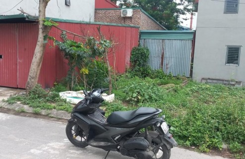 CHO THUÊ KHO VĨNH NINH <VĨNH QUỲNH THANH TRÌ. 240M GIÁ 10 TRIỆU