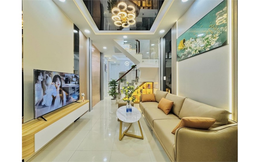 Chỉ 3.49 tỷ! Nhà 2 Tầng tặng nội thất. Đ. Phạm Văn Chiêu, Phường 9, Gò Vấp