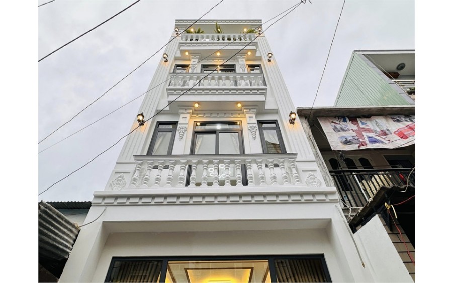 Nhà đẹp 4 Tầng, tặng nội thất. Hẻm 5m thông Bùi Quang Là, Phường 12, Gò Vấp.
