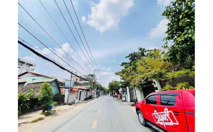 Bán ~140m2 đất kế bên Phạm Văn Đồng, Ngang 5m, hậu 8.2m, đường ô tô thông ngay Trường CĐ Công Nghệ