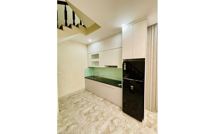 Bán nhà Định Công Thượng, nhà đẹp dân xây, full nội thất ở ngay, 30m2 Nhỉnh 5 tỷ