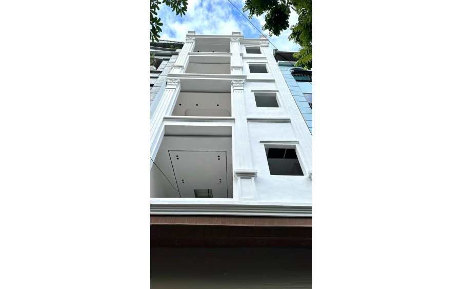 Minh Khai phân lô 60m2, ô tô tránh vỉa hè dừng đỗ, kinh doanh, 5 tầng thang máy, mtiền 6m quyền lực.