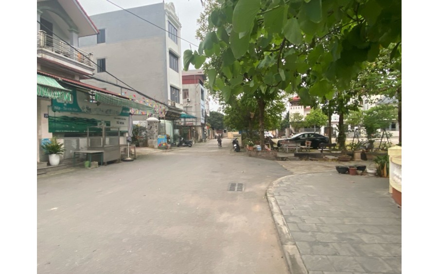 Bán đất thôn Đìa Nam Hồng, 105m, lô góc, oto đỗ cửa, chia lô giá 4,x tỷ TL. LH: 0936123469