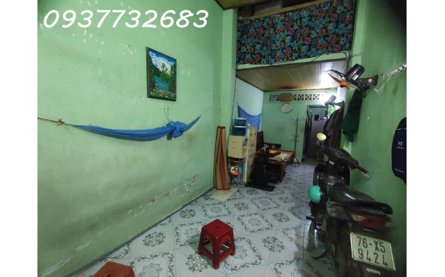 Bán nhà 1/ Ni Sư Huỳnh Liên Phường 10 Tân Bình - gần trường học , chợ