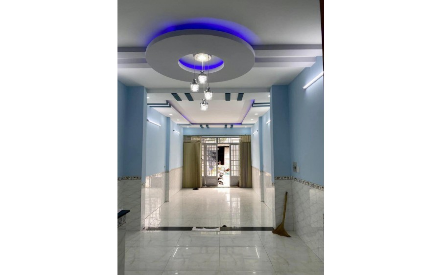 ĐƯỜNG HXH - hoạt động SẦM UẤT - TRỆT 2 LẦU  -  70M2 - TÔ cam kết. Q.12. giá chỉ HƠN 4 TỶ TL