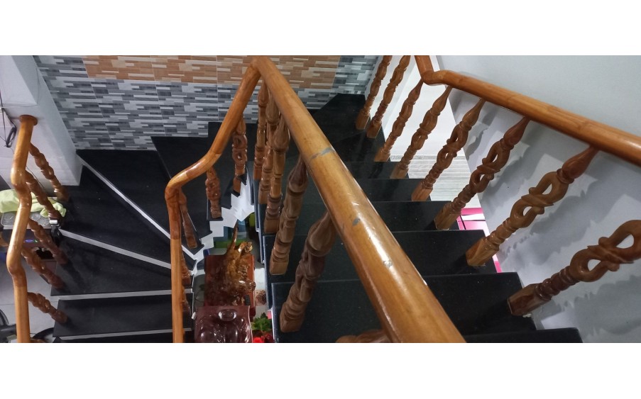 NHÀ BÁN HẺM XE HƠI NGỦ TRONG NHÀ - TRẦN BÁ GIAO, GÒ VẤP - VIEW SÔNG