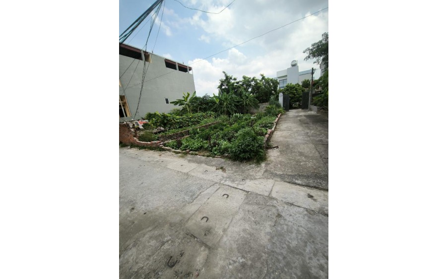 Bán đất Khê Nữ Nguyên Khê, 70m x 4m, oto tải thông, lô góc giá 3 tỷ TL. LH: 0936123469