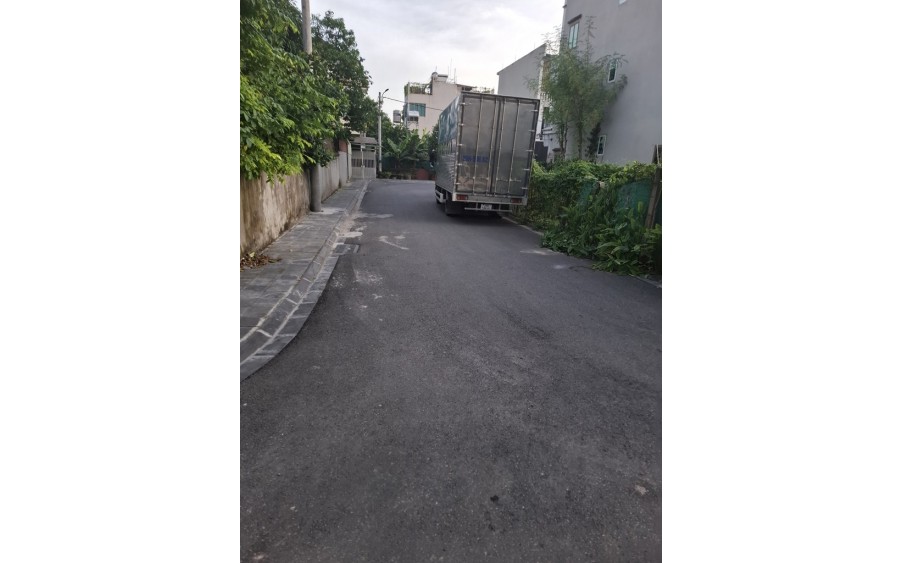Bán đất Tuân Lề Tiên Dương, 68m x 5m oto vào nhà, giá 3,x tỷ TL. LH: 0936123469