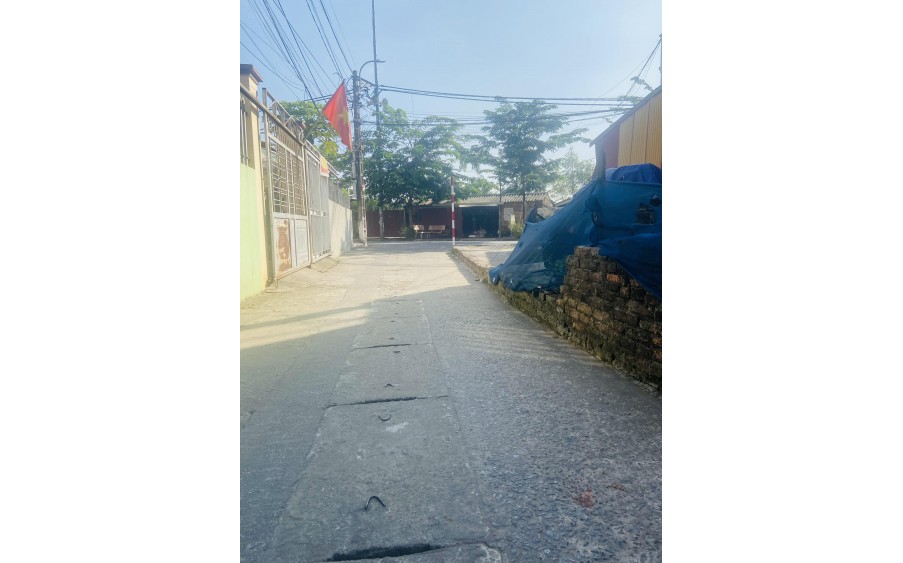 Bán gấp lô đất 48,5m² Vĩnh Thanh, Vĩnh Ngọc - Full thổ cư, sổ đỏ chính chủ -Mặt tiền 4,45m.-Gần cầu Nhật Tân, khu chung cư Intracom.