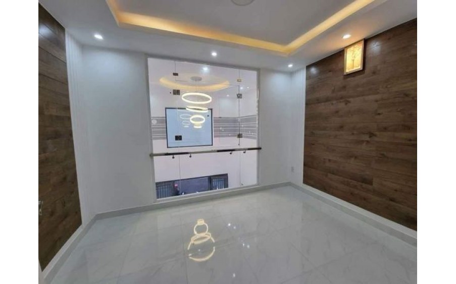 ______ Nhà Nguyễn Đình Chính Quận Phú Nhuận Phường 11 ______