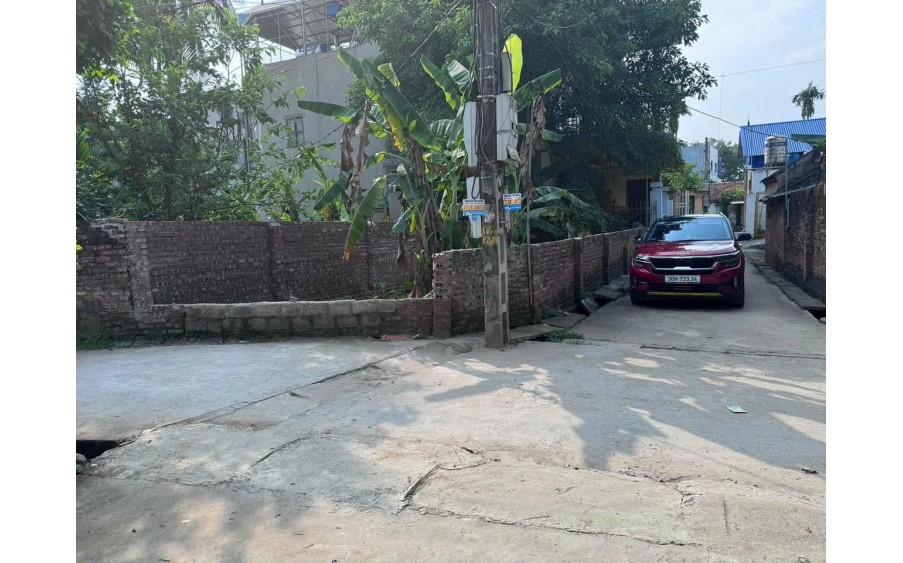 Cc cần chuyển nhượng đất 53m2, chỉ 1.x tỷ, lô góc 2 mặt tiền, siêu đẹp tại Phú Nghĩa - Chương Mỹ - Hà Nội, ô tô vào
