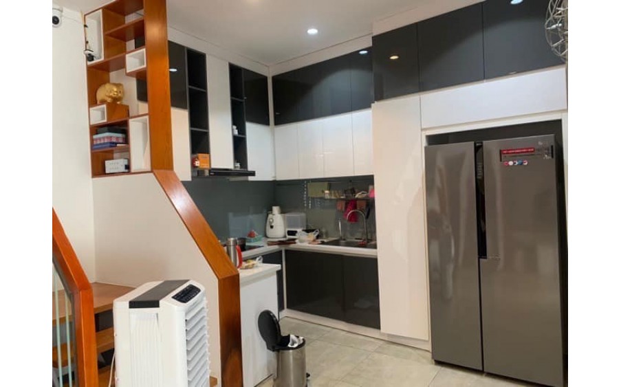 NhàTân Kỳ Tân Quý. 4mx12m, xe hơi đậu trong nhà, giá  7 tỷ
