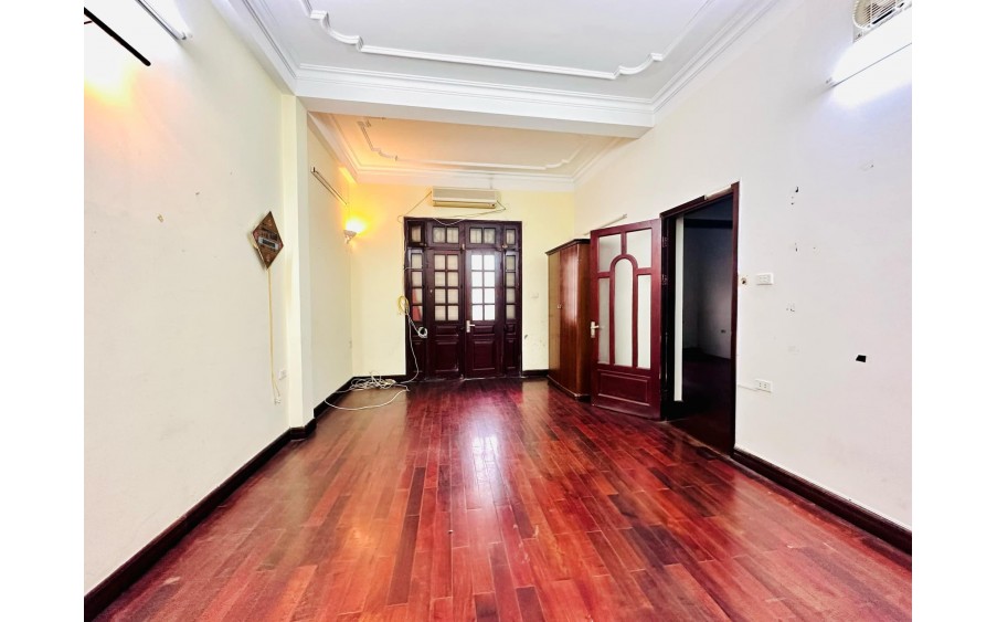 NHÀ HAI BÀ TRƯNG PHÂN LÔ- 3 Ô TÔ TRƯỚC NHÀ- NHÀ ĐẸP Ở NGAY 61M2*4T*MT 8M * 15.5 TỶ